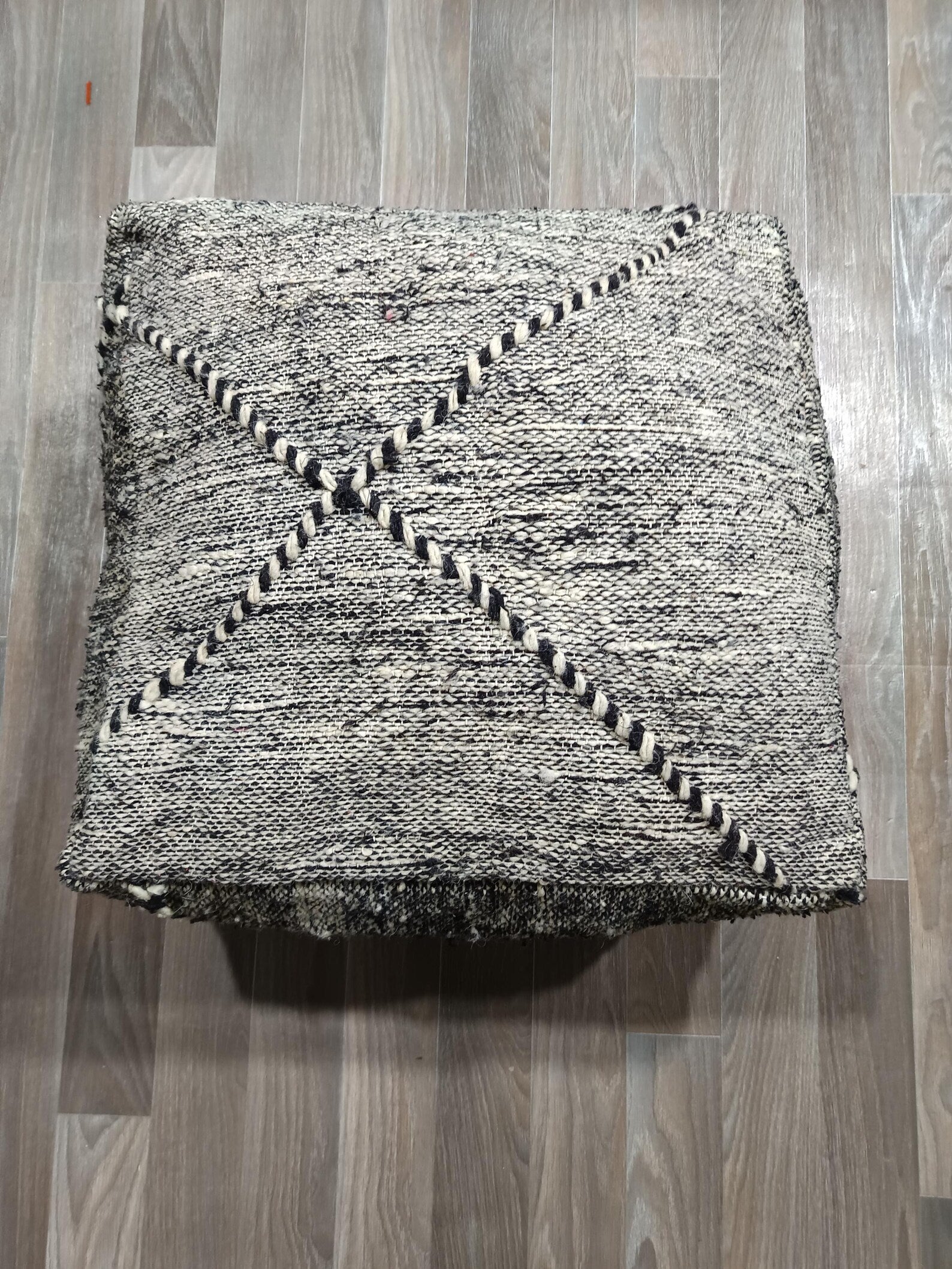 Hand-Knotted Beni Ourain Wool Pouf, 60cm x 60cm Vintage Moroccan Kilim