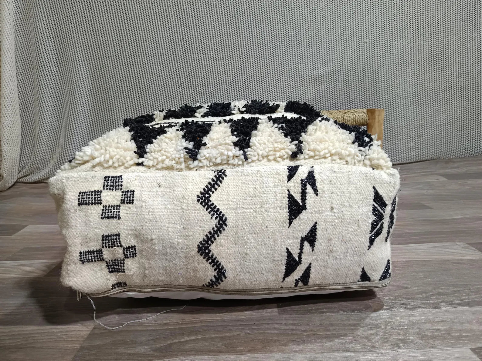 Handmade Moroccan Wool Pouf, Checkered Berber Kilim, 60cm x 60cm, Bohemian Home Decor