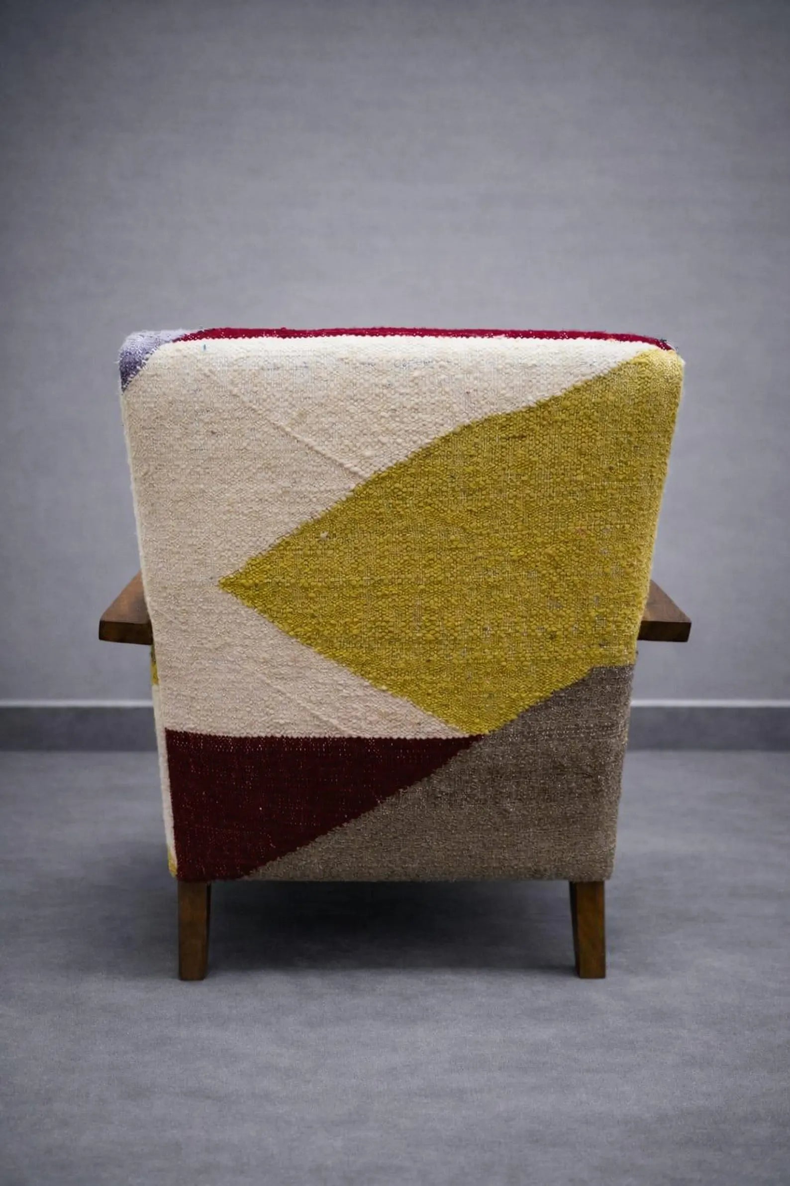 Wooden Upholstered Lounge Chair – Multicolor Accent Chair for Home, 70x50x80 cm